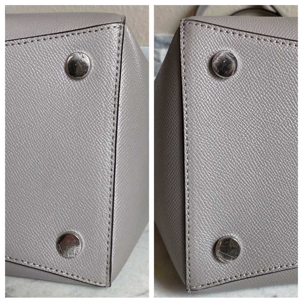 •Michael Kors• Large Voyager Tote Purse - Picture 14 of 16